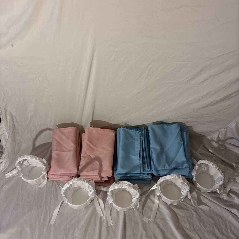 Dining Linens Dusty Rose and Blue Pastel Bundle & Satin Pleated Flower Baskets